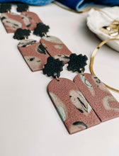 Load image into Gallery viewer, SignedBS- Aztec Drop Fiona