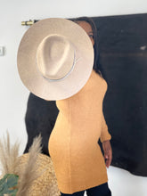 Load image into Gallery viewer, Oatmeal Tribal Band Fedora Hat
